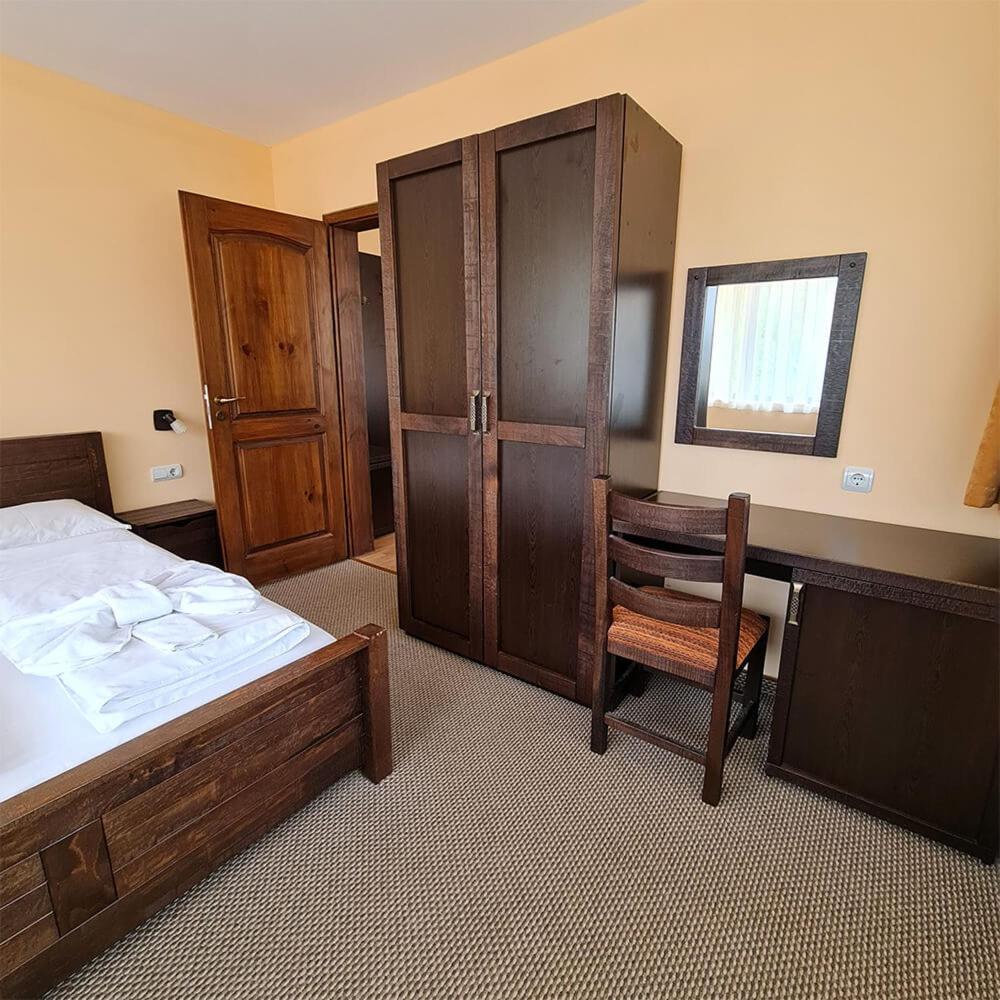 Family Hotel Chiflik Hills Habitación foto